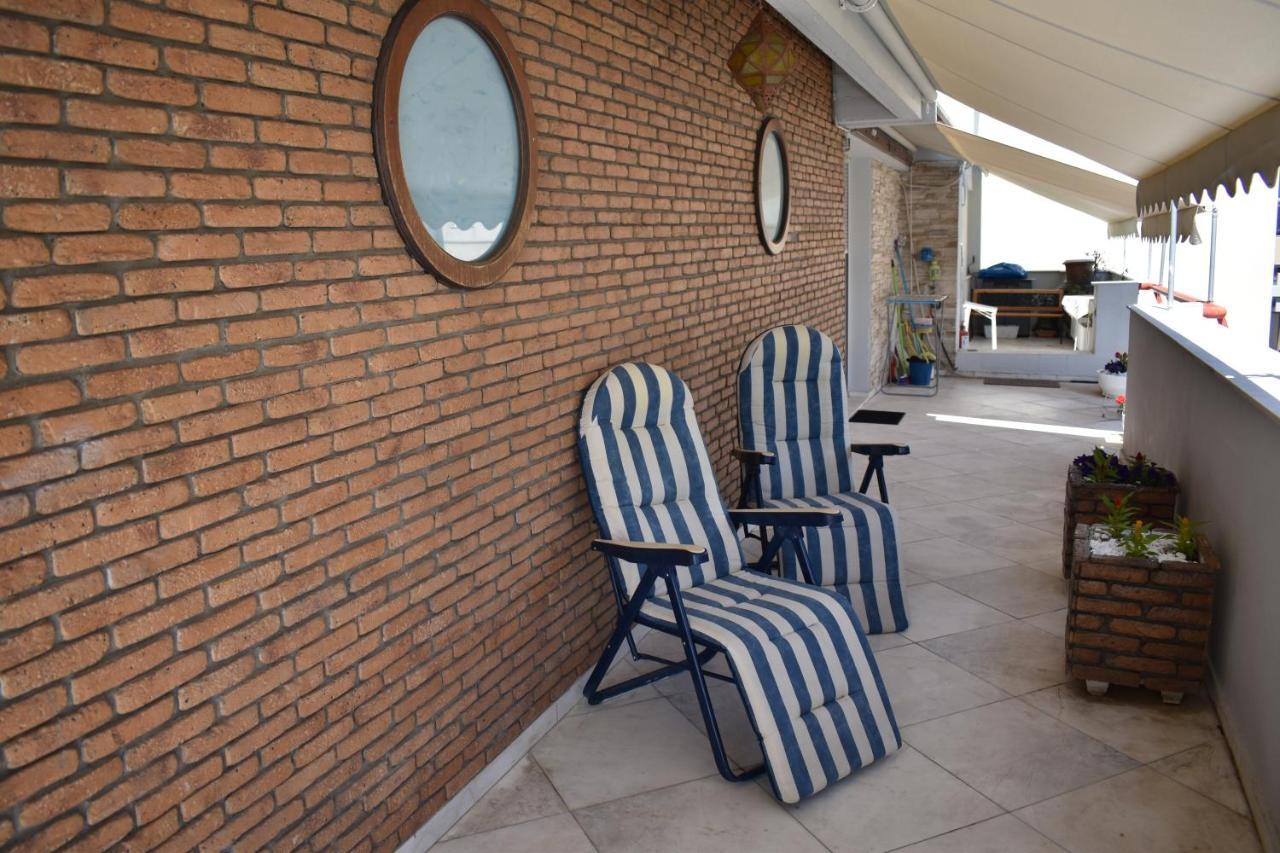 Dea Blu Apartment In โวโลส ภายนอก รูปภาพ